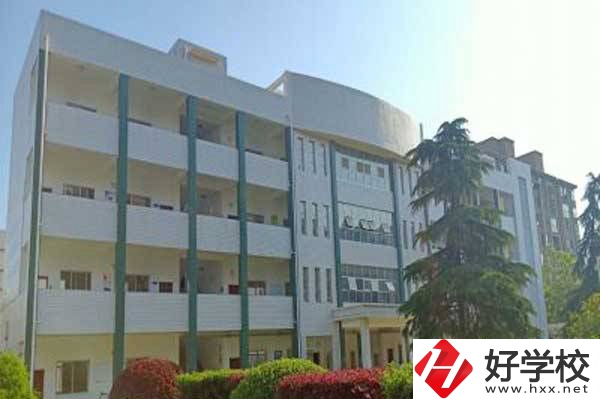津市職業(yè)中專學(xué)校有哪些招生專業(yè)？