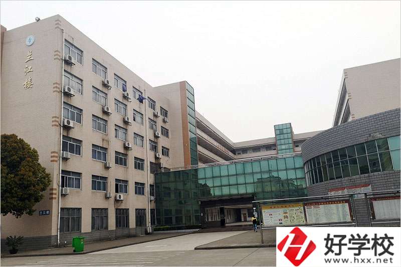 澧縣職業(yè)中專學(xué)校怎么樣？值得去讀嗎？