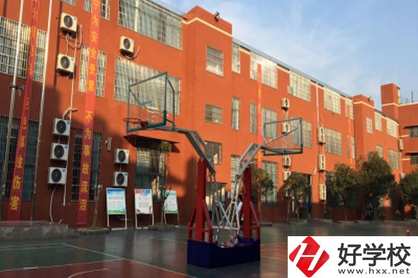 長(zhǎng)沙市英藍(lán)中等職業(yè)學(xué)校怎么樣？有哪些優(yōu)勢(shì)？