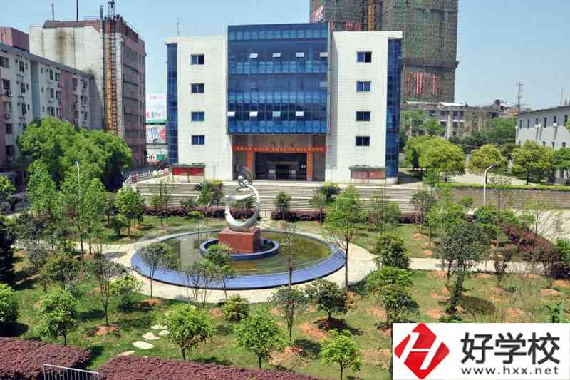 湖南省耒陽師范學(xué)校有哪些專業(yè)？就業(yè)前景怎么樣？