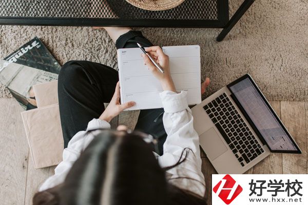 郴州市中大高科職業(yè)技術(shù)學(xué)校好不好？專業(yè)怎么樣？
