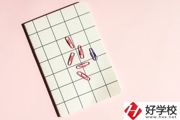 瀘溪縣第一職業(yè)中學(xué)怎么樣？是職高嗎？