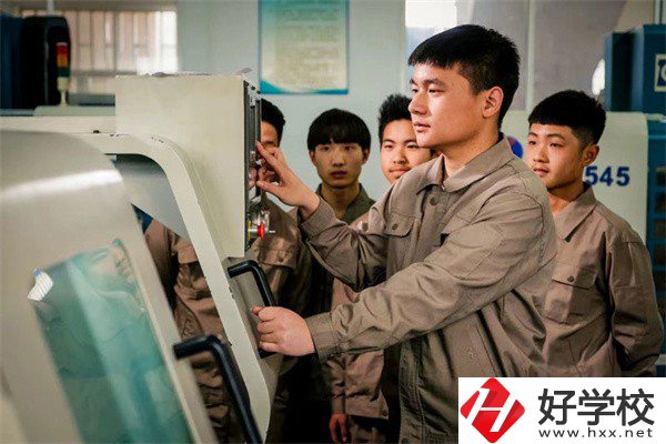 懷化重點職高有哪些？職高有什么優(yōu)點？