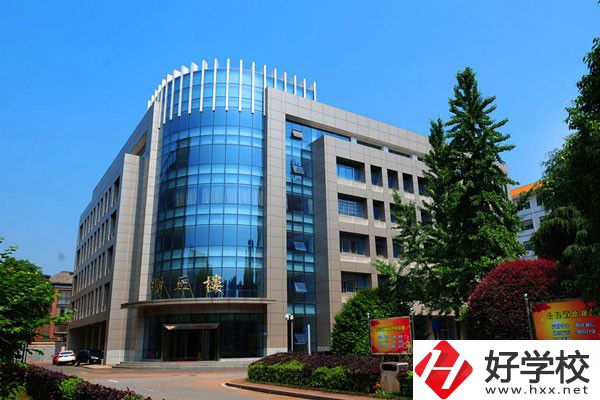 長(zhǎng)沙哪些職校招初中畢業(yè)生？學(xué)費(fèi)貴嗎？