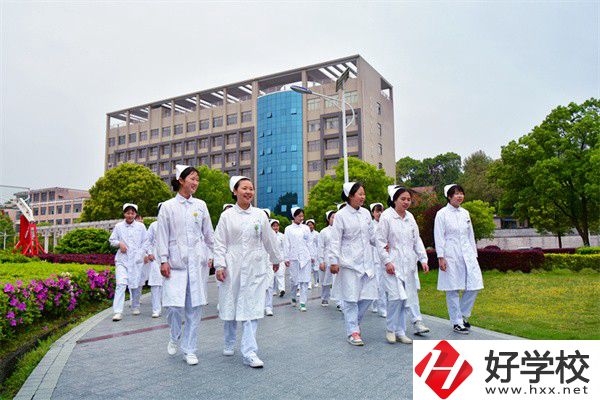 衡陽辦學(xué)規(guī)模排前三的中專是哪幾所？有什么辦學(xué)特色？