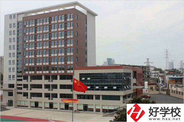 在湘潭，有哪些技校是公辦的？