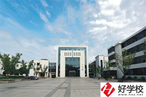 湖南有哪些比較好的技校？可以學(xué)什么專業(yè)？