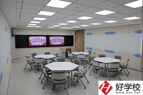 邵陽(yáng)工業(yè)學(xué)校是公辦還是民辦？學(xué)校好不好？