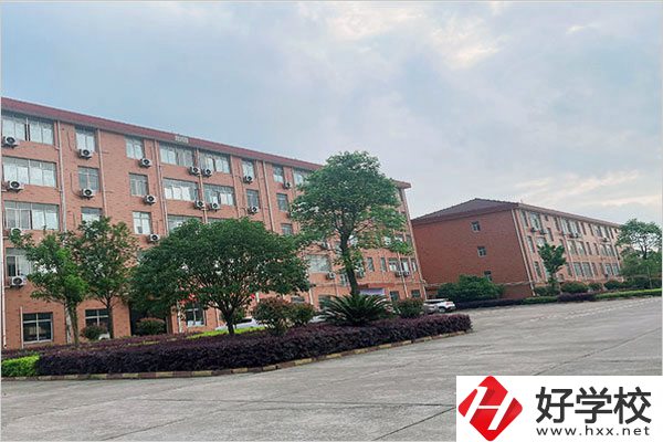 湖南省有哪些值得就讀的民辦技工學(xué)校？