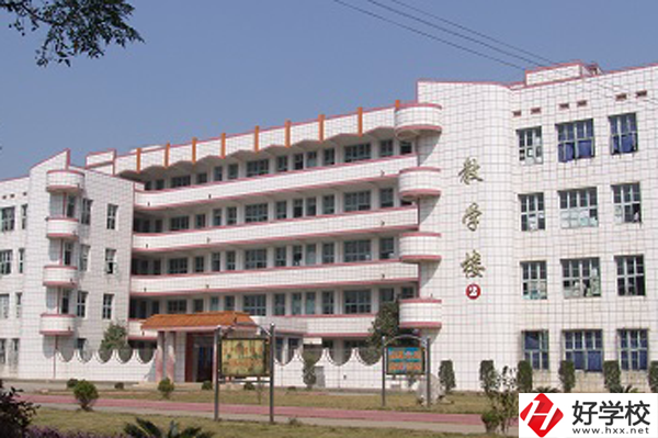沅江市職業(yè)中專學(xué)校有什么辦學(xué)特色？