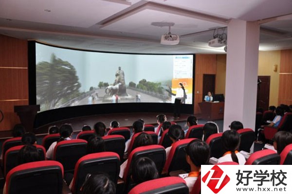 長(zhǎng)沙市望城區(qū)職業(yè)中等專(zhuān)業(yè)學(xué)校實(shí)訓(xùn)室