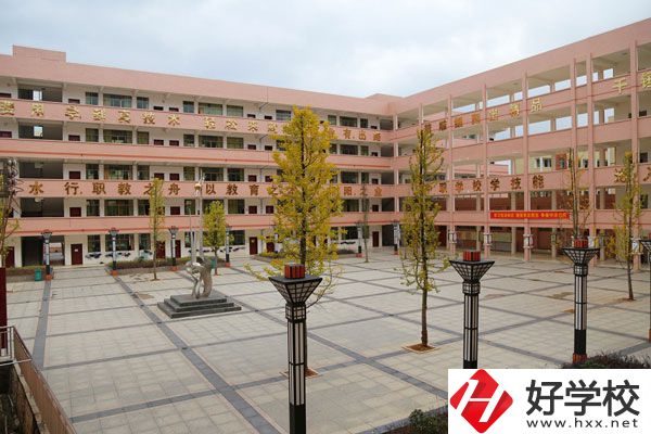 祁陽縣職業(yè)中等專業(yè)學(xué)校好不好？宿舍好不好？