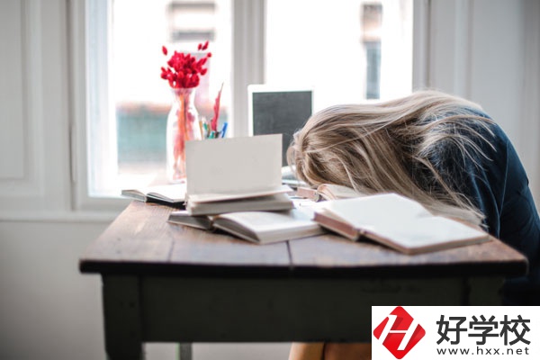 洪江市職業(yè)中專學(xué)校好不好？宿舍怎么樣？