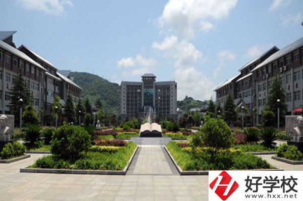 湘西州經(jīng)濟貿(mào)易學(xué)校辦學(xué)條件怎么樣？