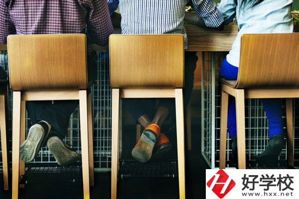 耒陽中等職業(yè)技術(shù)學(xué)校辦學(xué)條件怎么樣，值得選擇嗎？
