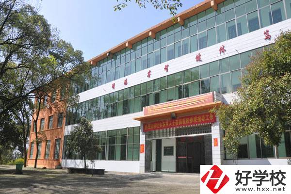 衡陽蔡倫科技中等職業(yè)學(xué)校是公辦的嗎？有哪些優(yōu)勢？