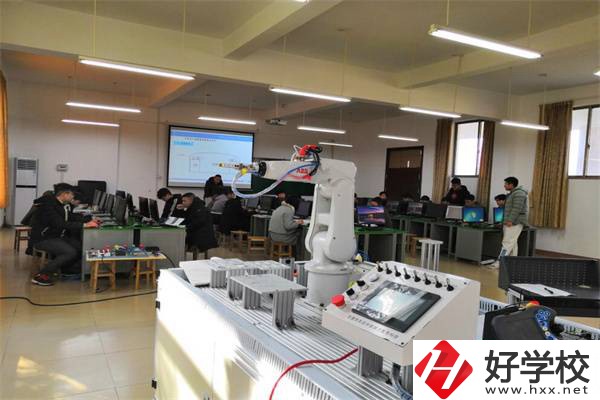 郴州初中生可以讀的大專有哪些？有哪些專業(yè)可以學(xué)？