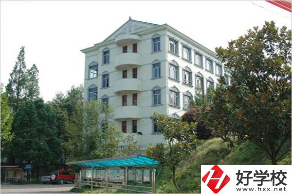 長沙有多少所中職學(xué)校？哪些排名比較靠前？