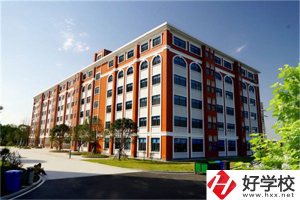 長(zhǎng)沙開設(shè)了舞蹈專業(yè)的民辦中專有哪些？