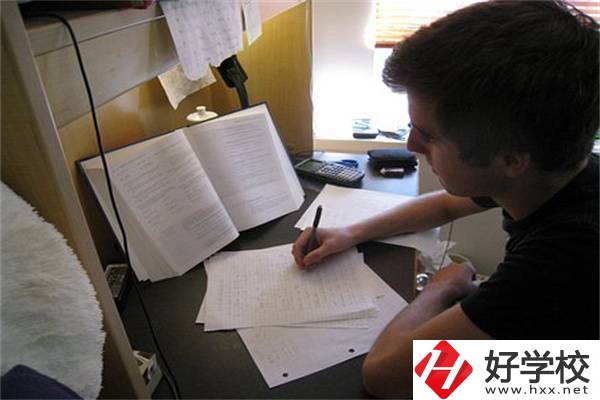 湖南成績差的中職生走哪種升學(xué)途徑更好？有什么優(yōu)勢？