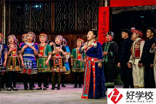 婁底有哪些公辦職高？職高和中專有什么區(qū)別？