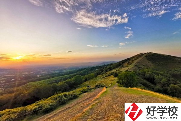湖南兵器工業(yè)高級技工學(xué)校是一所怎樣的技校？