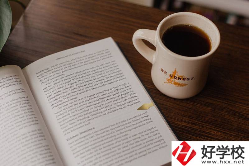 懷化醫(yī)專中專是好學(xué)校嗎？從這3點來判斷
