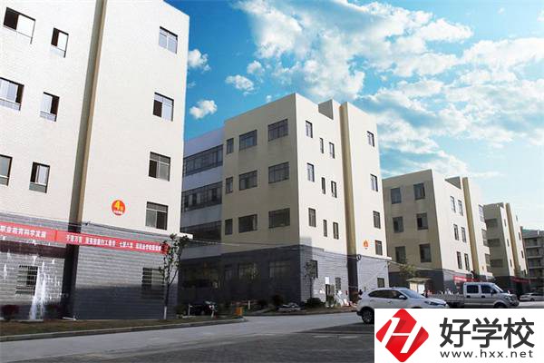 株洲有哪些老牌中職學?？梢酝扑]？有什么優(yōu)勢？